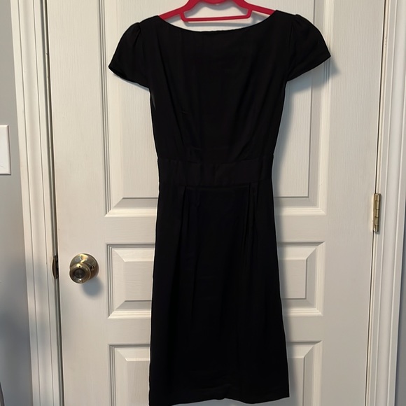 Theory Dress - Picture 5 of 9